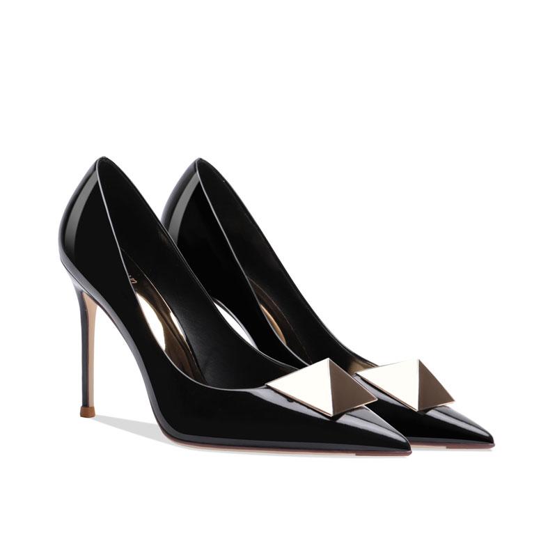 

Spring and summer new versatile nude temperament crystal big rivet high heels thin heel women s pink pointed single shoes 41（10CM）