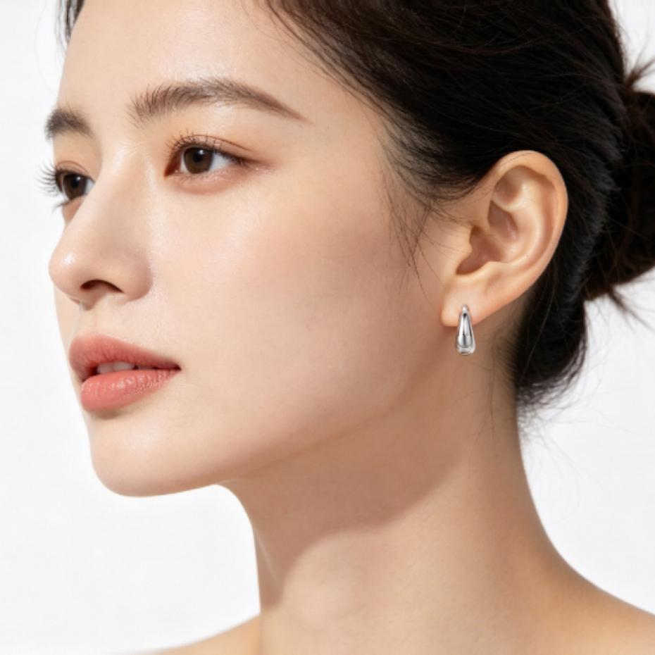 S925 Sterling Silver Minimalist Teardrop Hoop Earrings for Women Simple Smooth Finish Fashion Jewelry