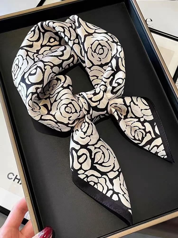 

70 шелковый шарф квадратный шарф первоклассный смысл корейской моды универсальный карьерный симулятор шелковый маленький шейный платок винтажный напечатанный шелковый шарф женский