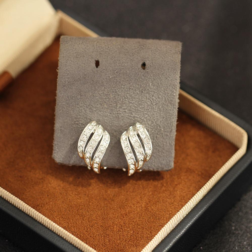 Classic Simple and Versatile Diamond-encrusted Gold and Silver Feather Earrings 925 Silver Needle Earrings Without Ear Piercings, Ear Clips, Earrings