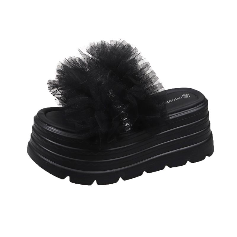 Mode 8CM Hohe Plateau-Slipper Damen 2025 Sommer Neu Dicksohlige Damen High Heels Blume Strand-Sandalen Ethnischer Stil Flip Flops