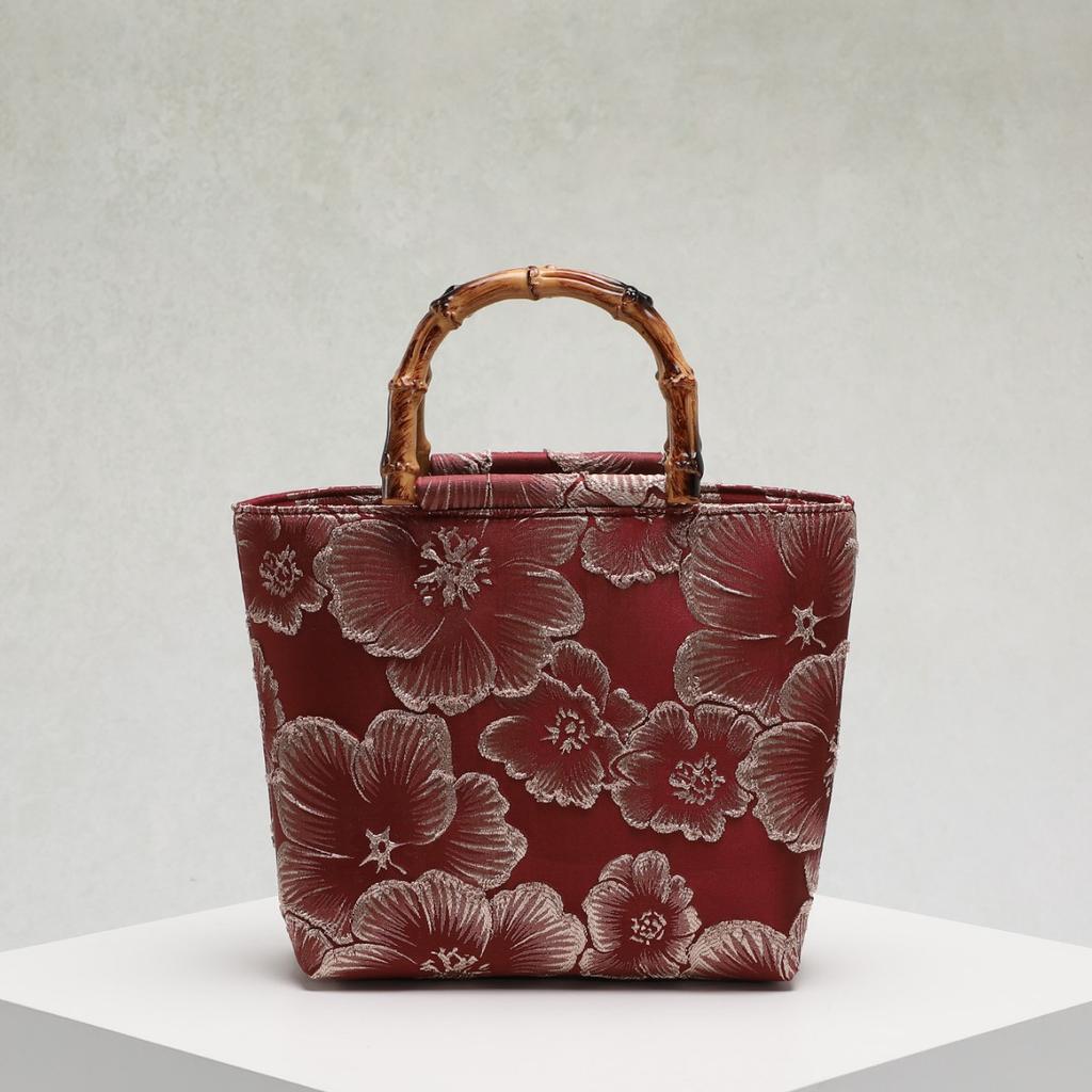 Women's Floral Embroidered Woven Tote Bag Stylish Beach Shoulder Handbag for Women Vacation Essentials Tote Bag Top Handbag Clutch Evening Purses