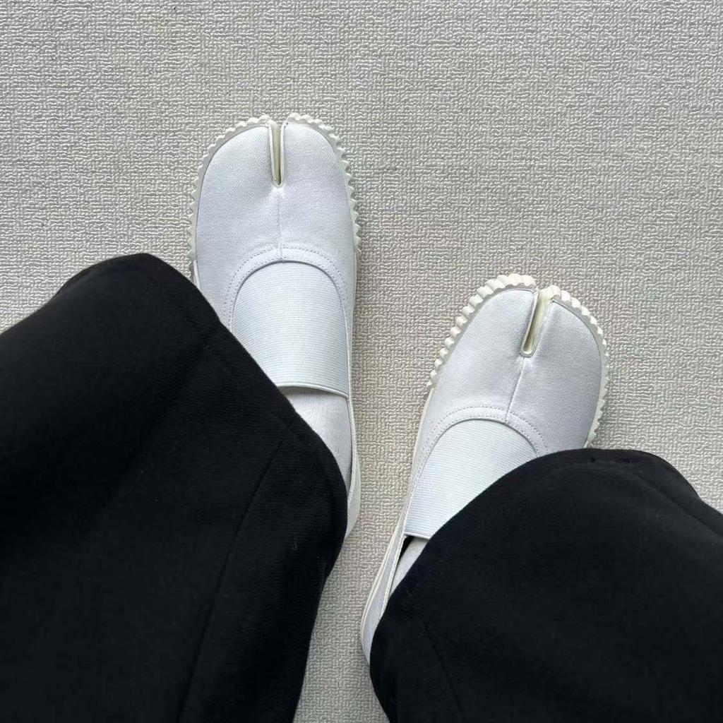 Modne Buty Męskie Buty z Dzielonym Palcem Trend Klasyczne Osobowość Proste Pojedyncze Buty Nowe Codzienne Buty Loafersy dla Dojeżdżających
