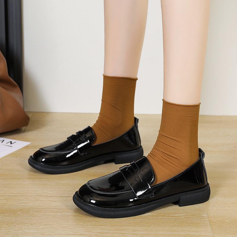 

Flat-bottomed British small leather shoes women s soft soles are comfortable and not tired nurse shoes spring Doudou versatile non-slip work shoes 40