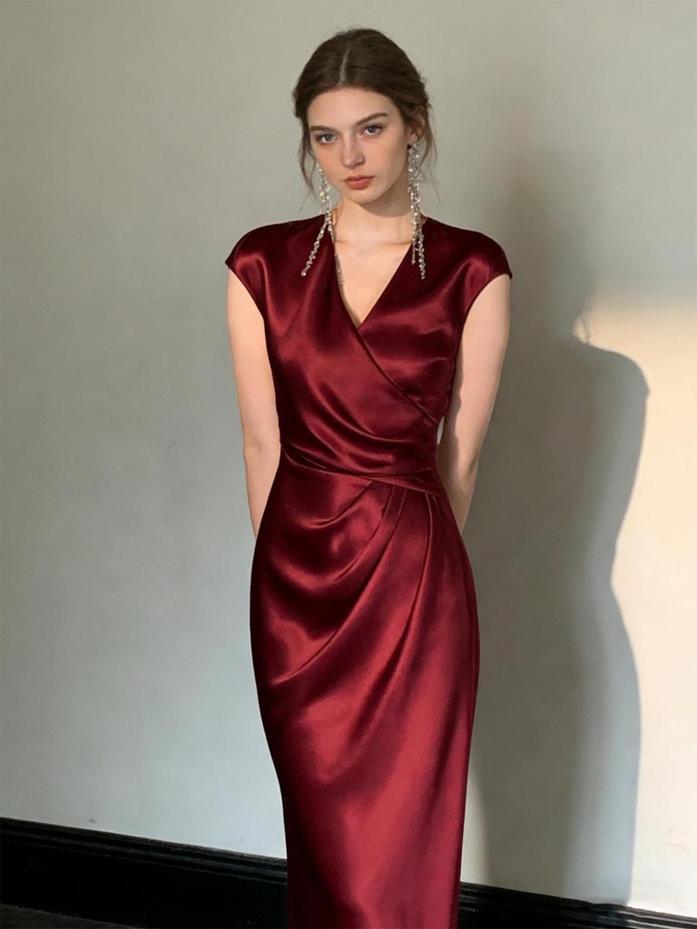 Haute Couture Satin V-Neck Cinched Waist Mermaid Dress