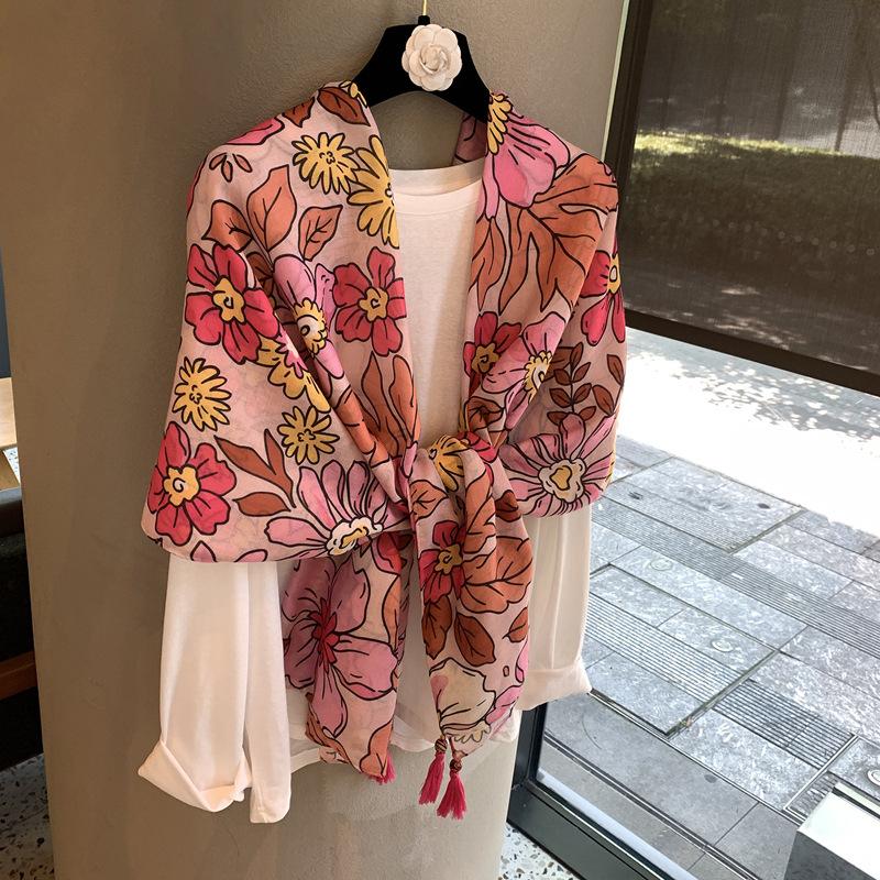 Summer Yunnan Tourism Ethnic Style Sunscreen Photo Silk Scarf Women'S Cotton And Linen Scarf Fashion Tassel Hanging Spike Thin Shawl
