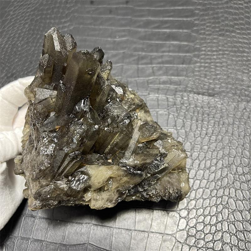 1.8kg Natural Smoky Black Quartz Crystal Cluster Point Mineral Specimen Reiki Healing Home Office Decoration Meditation