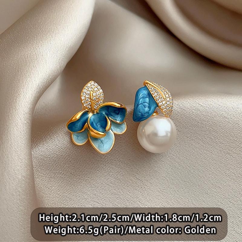 

French Romantic Design White Enamel Asymmetric Petal Earrings 2026 New Design Jewelry For Womens Drop Earrings Girl’s Unusual синій