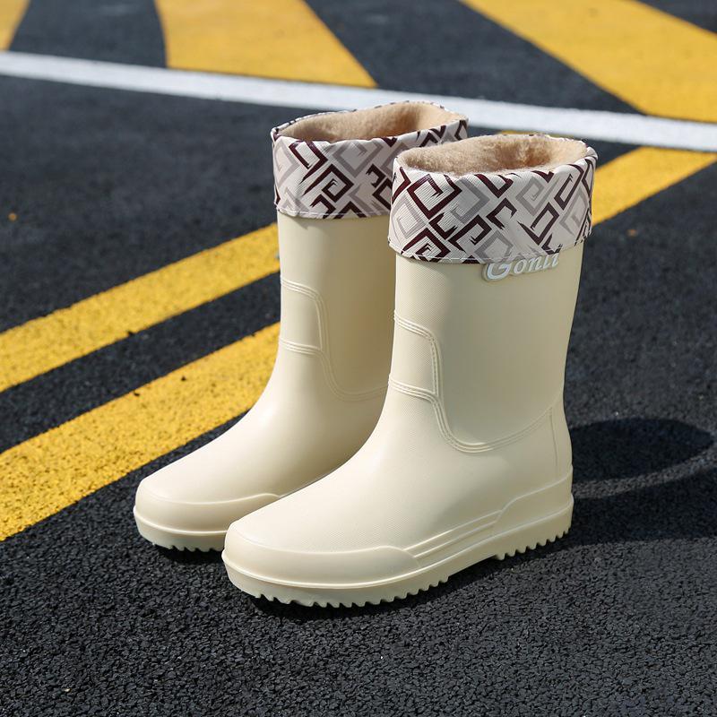 Женские модные водонепроницаемые резиновые сапоги до середины икры, на толстой нескользящей подошве, износостойкие, с плюшевой подкладкой для тепла