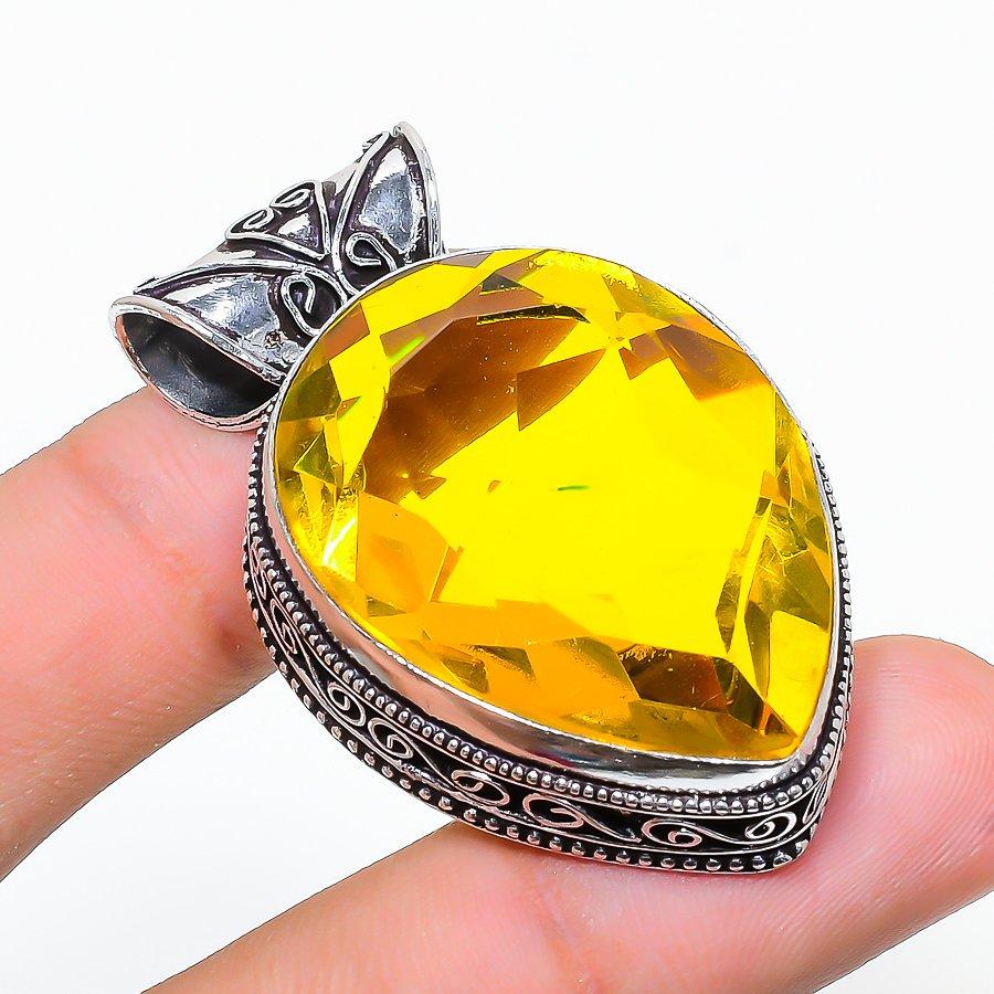 

Vintage Citrine Gemstone Handmade Ethnic Jewelry Pendant 1.85 SR-7964