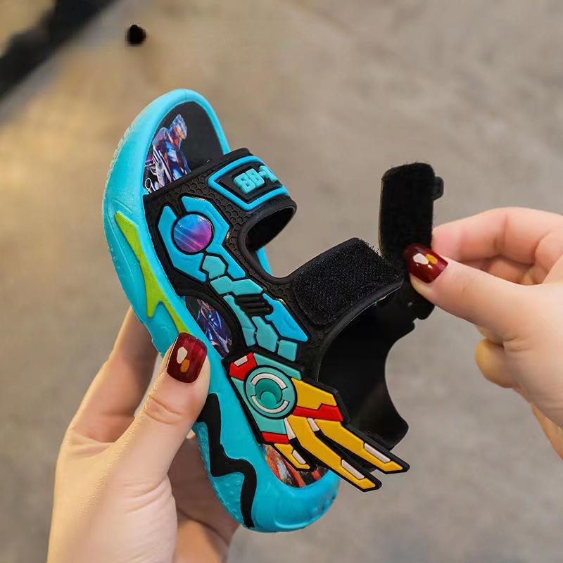 Boys' Sandals New Summer  Wear-resistant Little Boys Beach Shoes Large Children's Shoes Beach Shoes