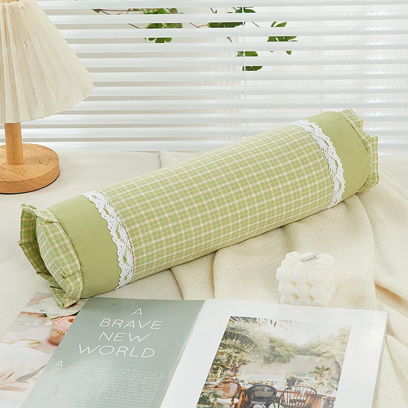 OLOMM Plaid Round Buckwheat Hull Pillow