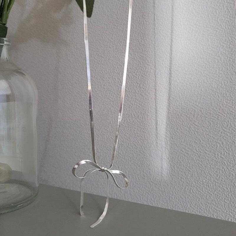VENTFILLE Silver Color Bowknot Snake Bone Chain Necklace For Women Girl Simple Design Korean Jewelry Dropshipping