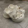 Crocs Delfín sa stretáva s módou Šľapky Dámska obuv Krieda 214115-0WV