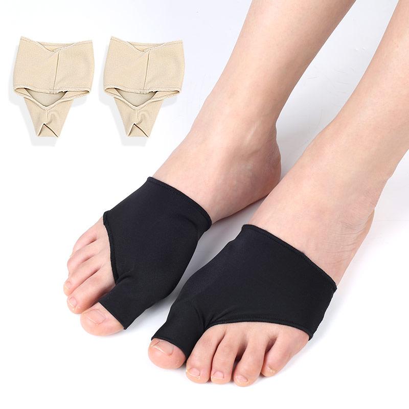 Bunion Corrector and Relief Gel Pad Big Toe Brace Cushion Hammer Toe Pain and Inflammation Relief Bunion Guard Shield in Socks