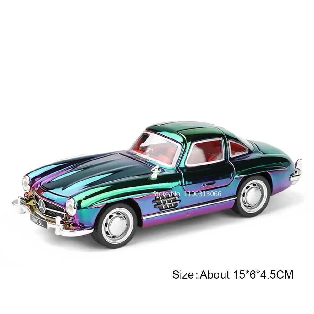 1:32 300SL R8 V10 Cars Alloy Diecast Toys Models Doors Opened Miniature Vehicles Wheel Pull Back Vintage Car Toddler Kids Gifts