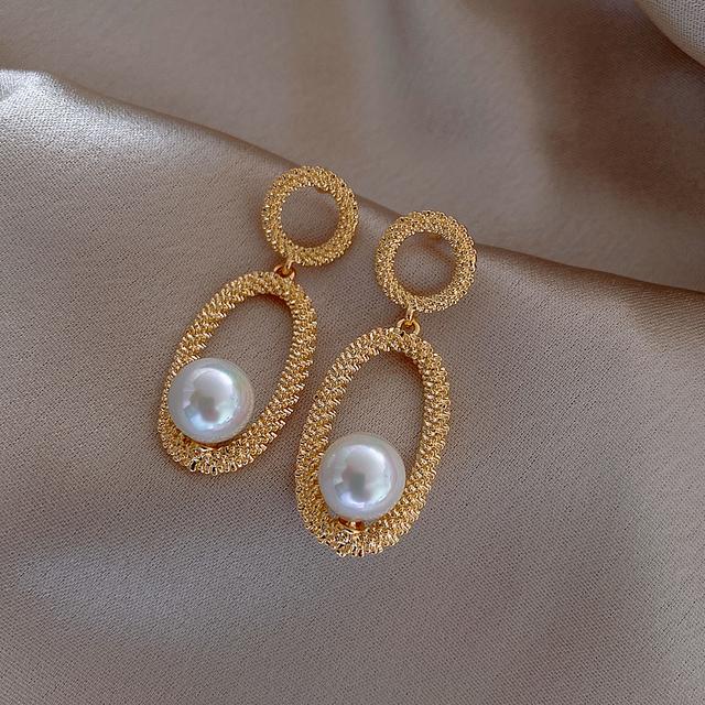 

Корейские серьги-подвески с геометрическим узором из жемчуга для женщин, простые французские серьги-подвески золотого цвета, женские модные украшения Brincos