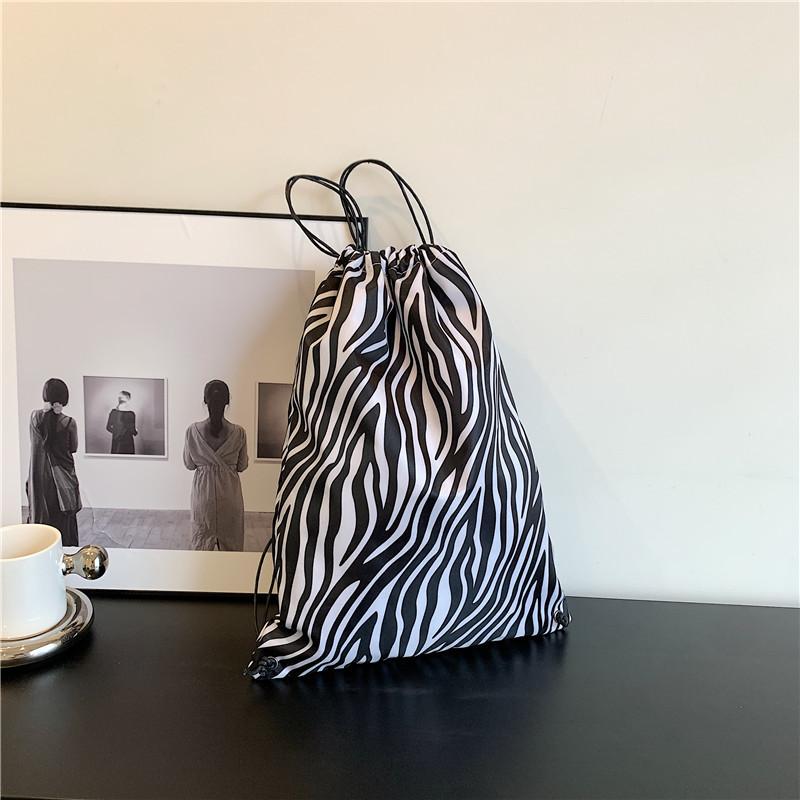 New Fashion Travel Backpack Leisure Outdoor Travel Large Capacity Backpack Simple Student Single Shoulder