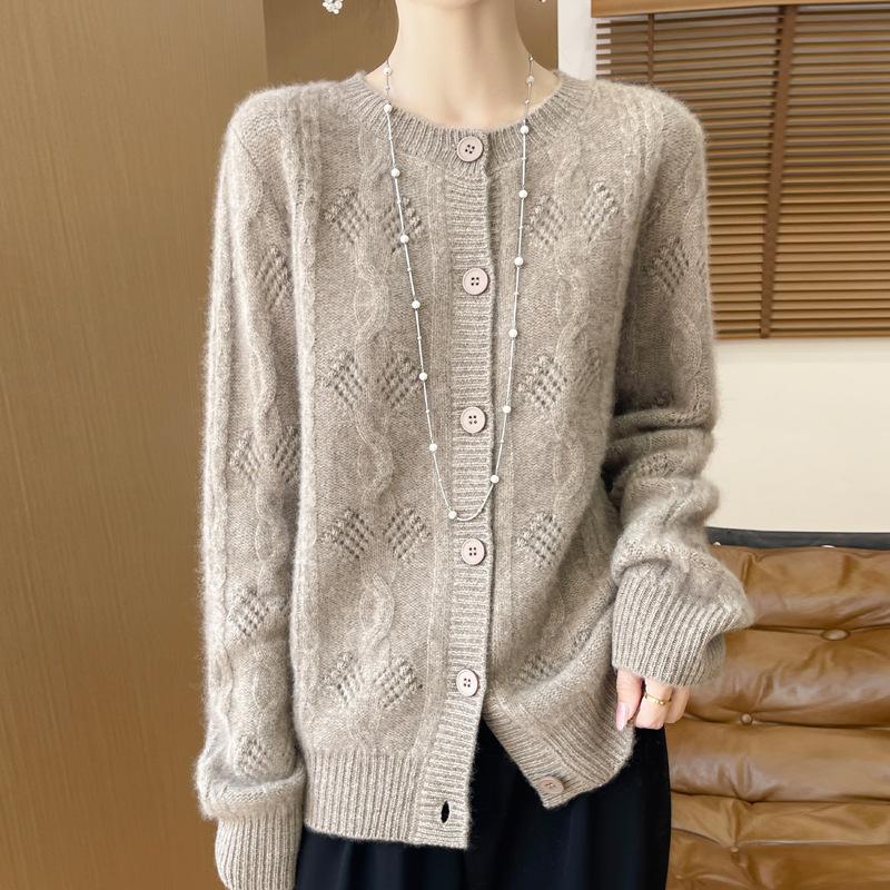 Round-neck Knitted Cardigan for Autumn and Winter, New Style with Twisted and Perforated Loose Thickened Coat