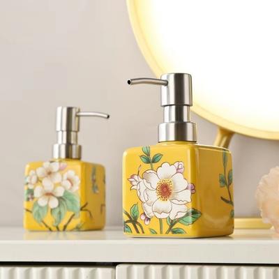 Produits pour salle de bain et WC – Distributeurs de savon liquide