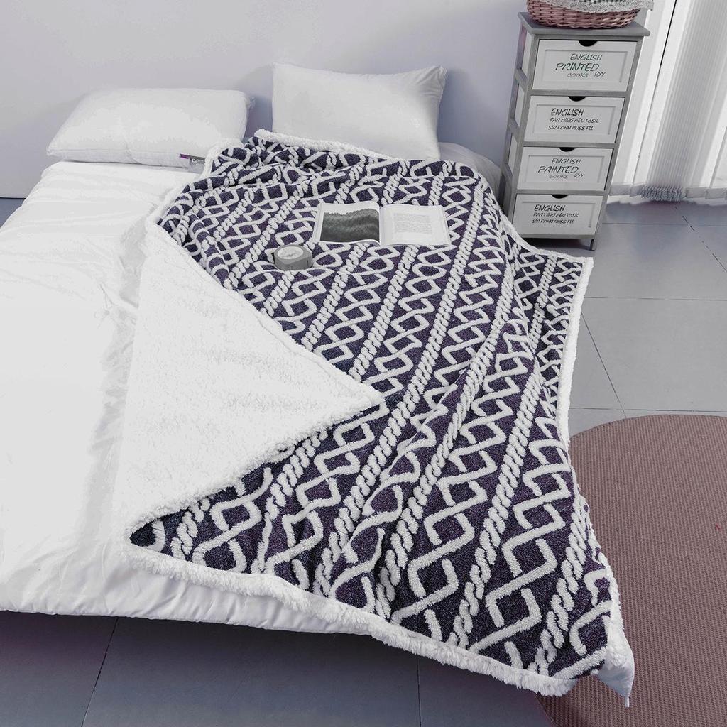 Double-Layer Cotton Velvet Winter Blanket - Cozy Jacquard Lambskin Throw for Office or Home Nap