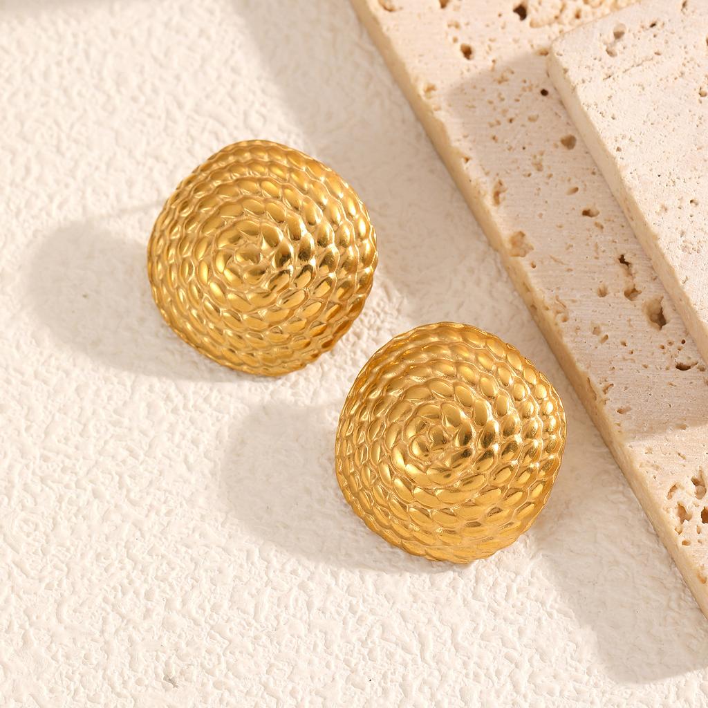 Retro Round Titanium Steel Stud Earrings Are Fashionable And  Simple Earrings Lamp Luxury And Advanced Sense And Do Not Fade