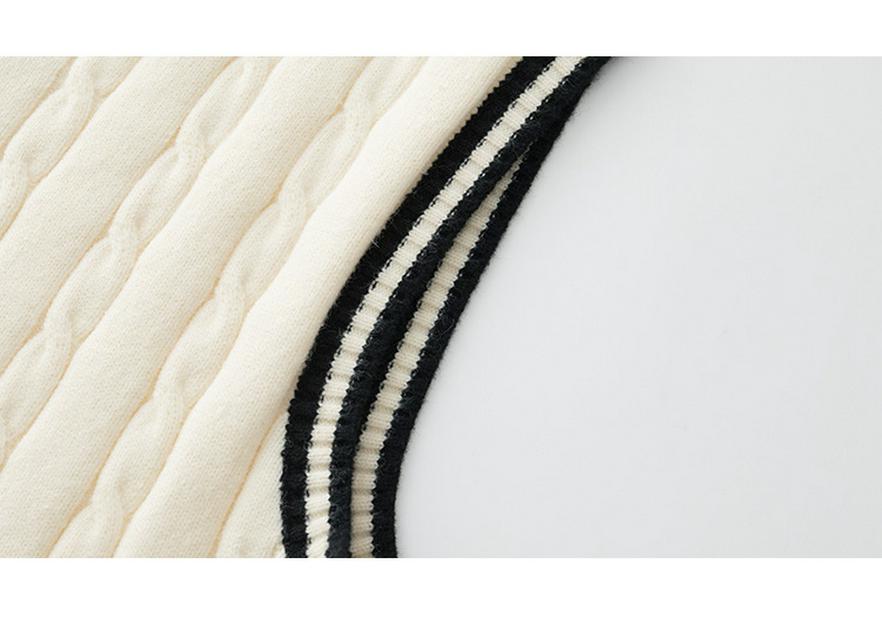 Unisex Retro Japanese Color Block V-neck Knit Vest, Basic Loose Sleeveless Sweater, Versatile Niche Style