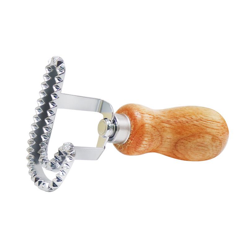 Zinc Alloy Biscuit and Dumpling Edge Embossing Cutter with Wooden Handle