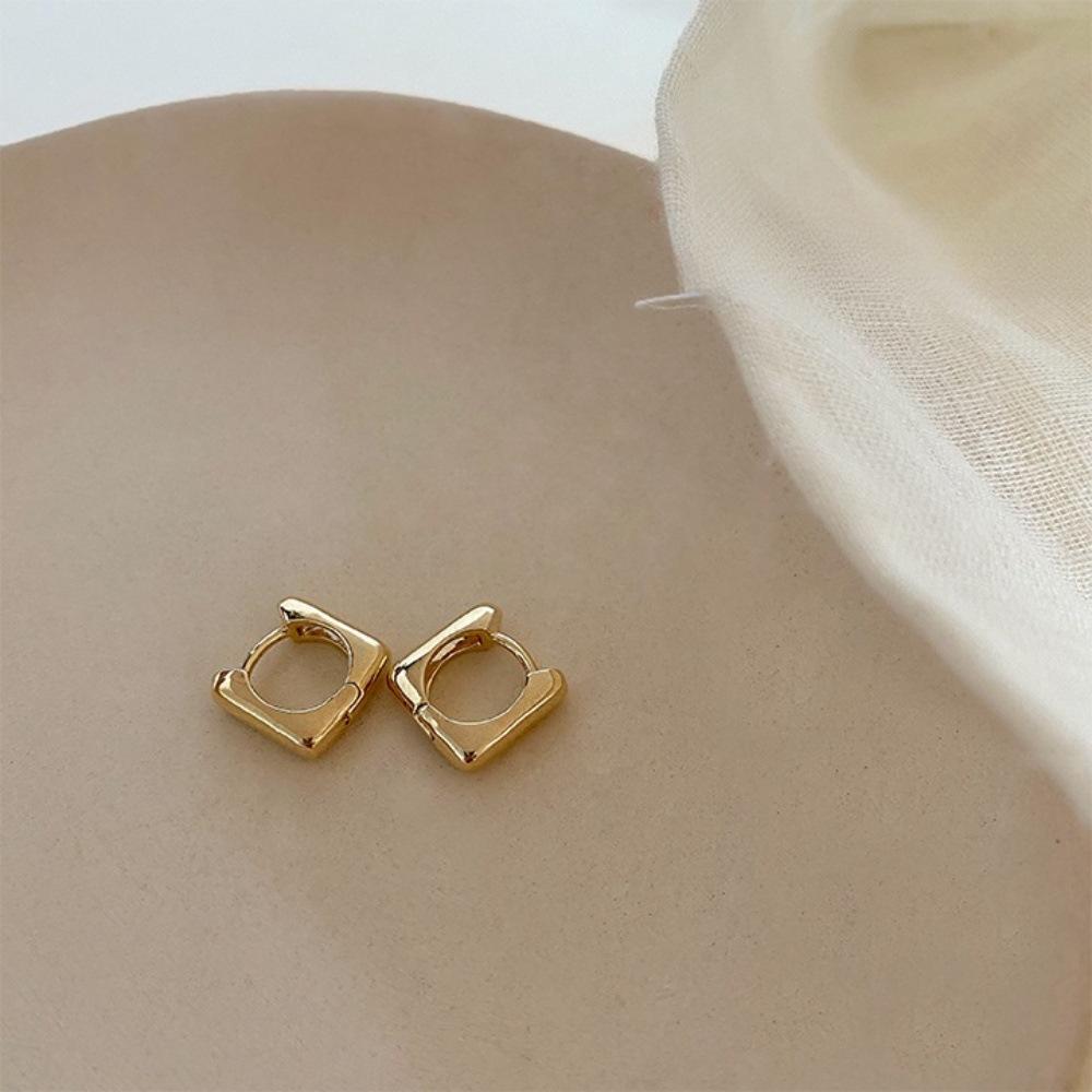Cold Wind Gold Square Earrings Earrings Simple and Unique Earrings Ear Buckles Ear Jewelry