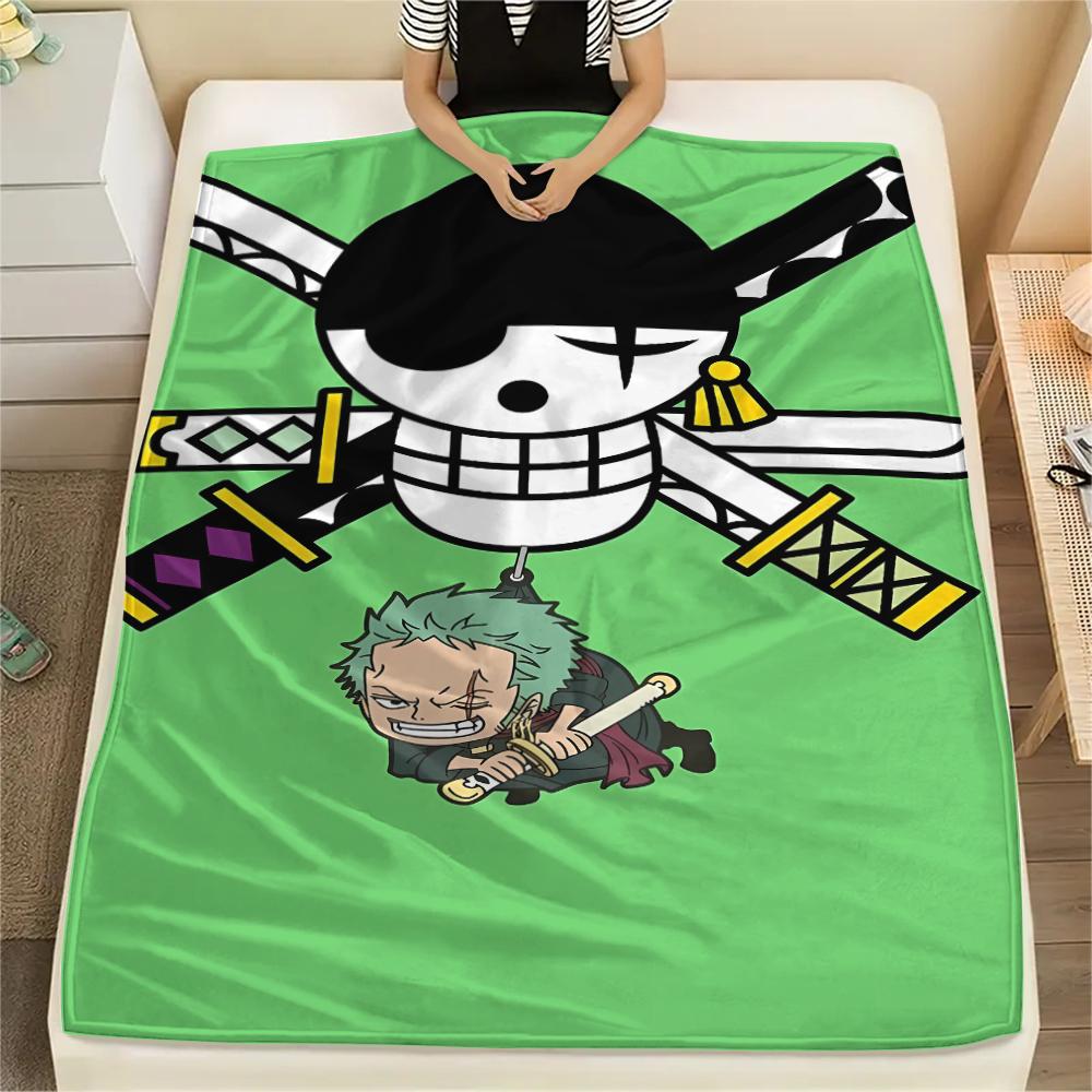 Flanelová deka s potiskem postaviček z One Piece, Vysoká kvalita, Pohodlná pro všechna roční období, Domácí dekorace, Teplo a pohodlí, Perfektní jako vánoční dárky