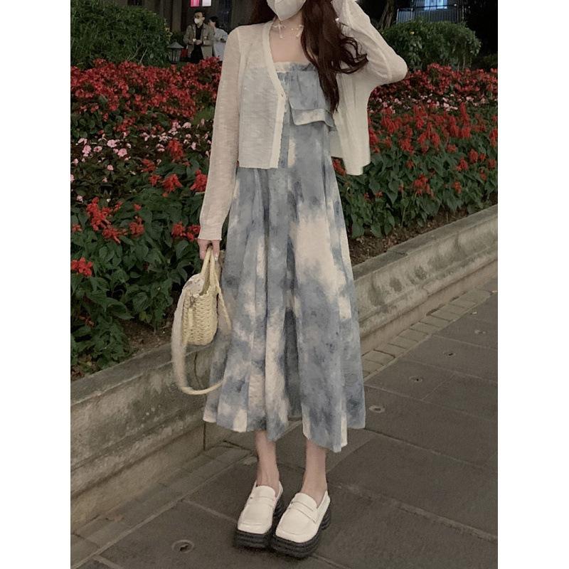 Korean Version of High-end Lazy Vacation Style High-waisted Dress for Women's Summer Design, Slim and Thin A-shaped Medium and Long Dress