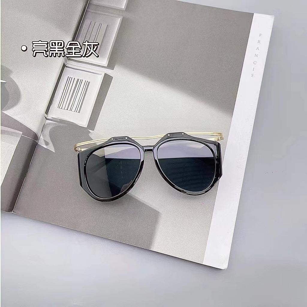 Fashion Trendy Sunglasses Women Pilot Shape Uv400 Protection Men Sun Glasses Driving Fishing Women Sunglasses