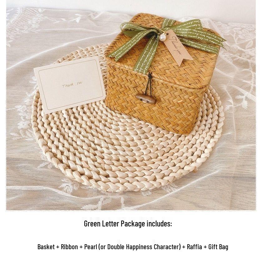 Creative Rattan Woven Wedding & Bridesmaid Souvenir Gift Box