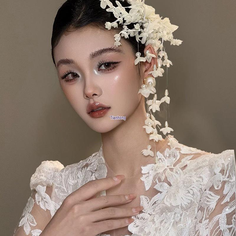 Brautschmuck im koreanischen Stil: Fee Mori Mädchen Quaste Blume Haarspange für Fotografie und Make-up Styling.