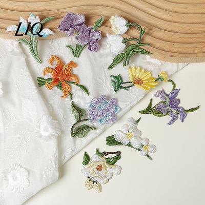 Iron-on Patch Flower Embroidered Patch, Iron On Sew Decorative Floral Applique for Jeans Shirts Hats Bags Repair And Decoration