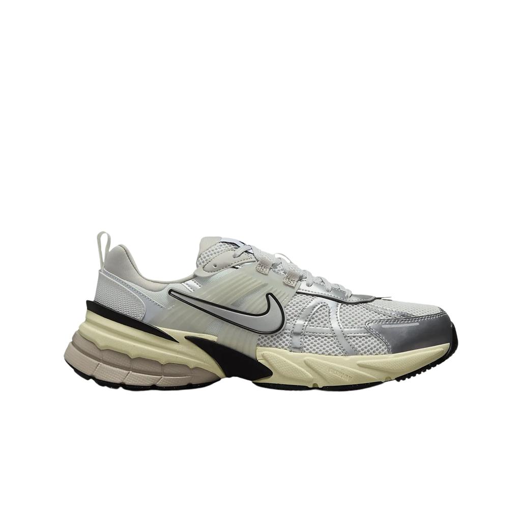 Nike V2k Run Pure Platinum Light Iron Ore