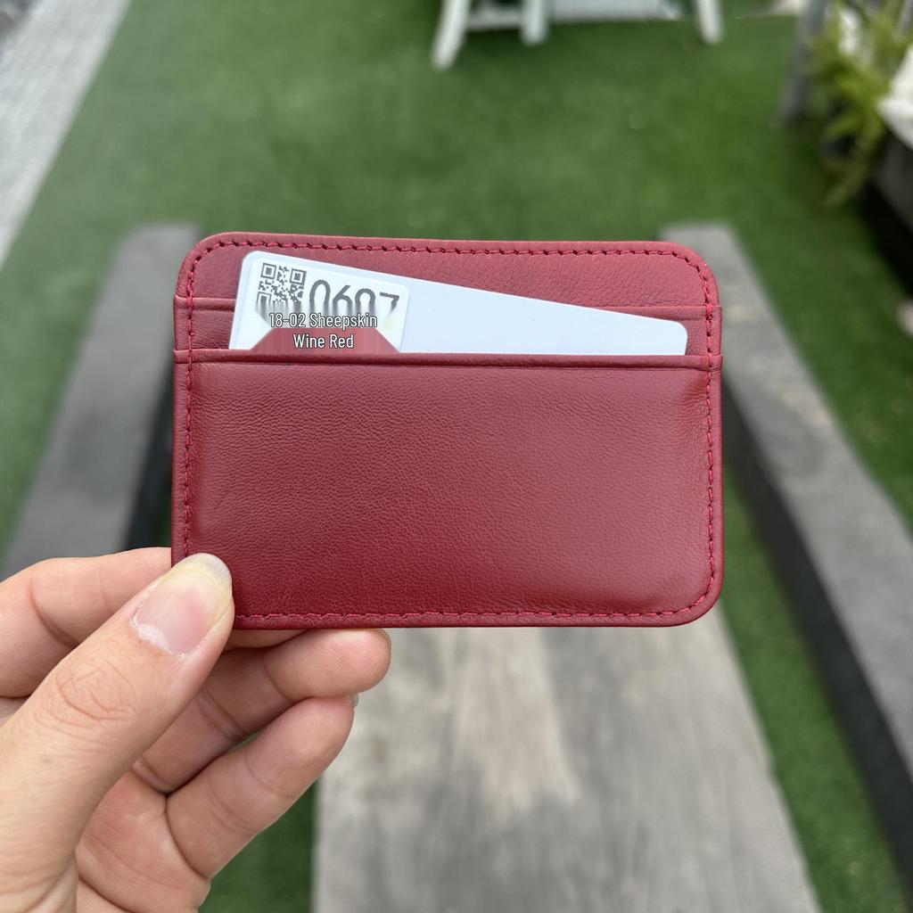 Mini Sheepskin Card Holder: Lightweight Genuine Leather Coin Purse, Soft & Stylish with Wet Oil Wax Finish