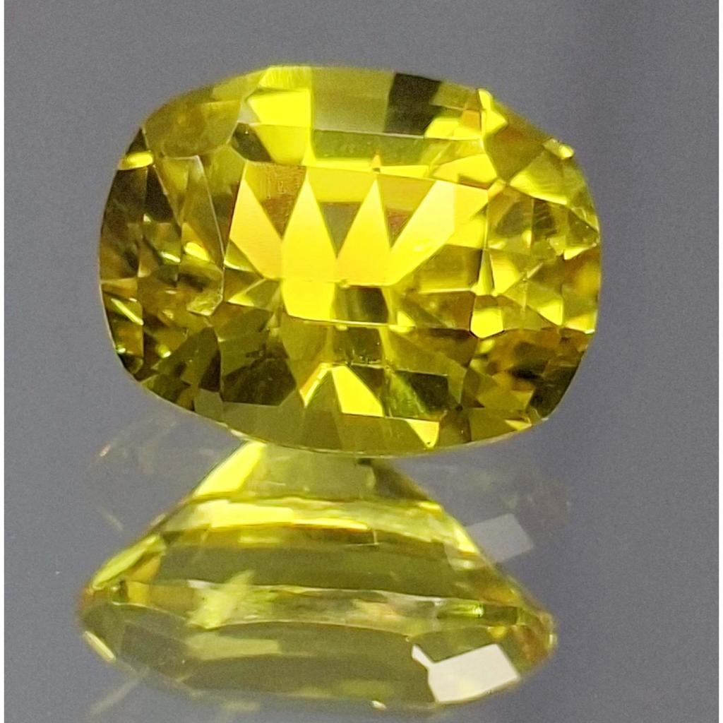 Fabulous Natural Yellow Sapphire 8-10 Ct Cushion Cut Certified Loose Gemstone