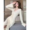 Early Spring Pure and Alluring Sexy V-neck Long-sleeve Dress for Women, Designed and Slimming, Inner Layer with a Hip-hugging Long Dress