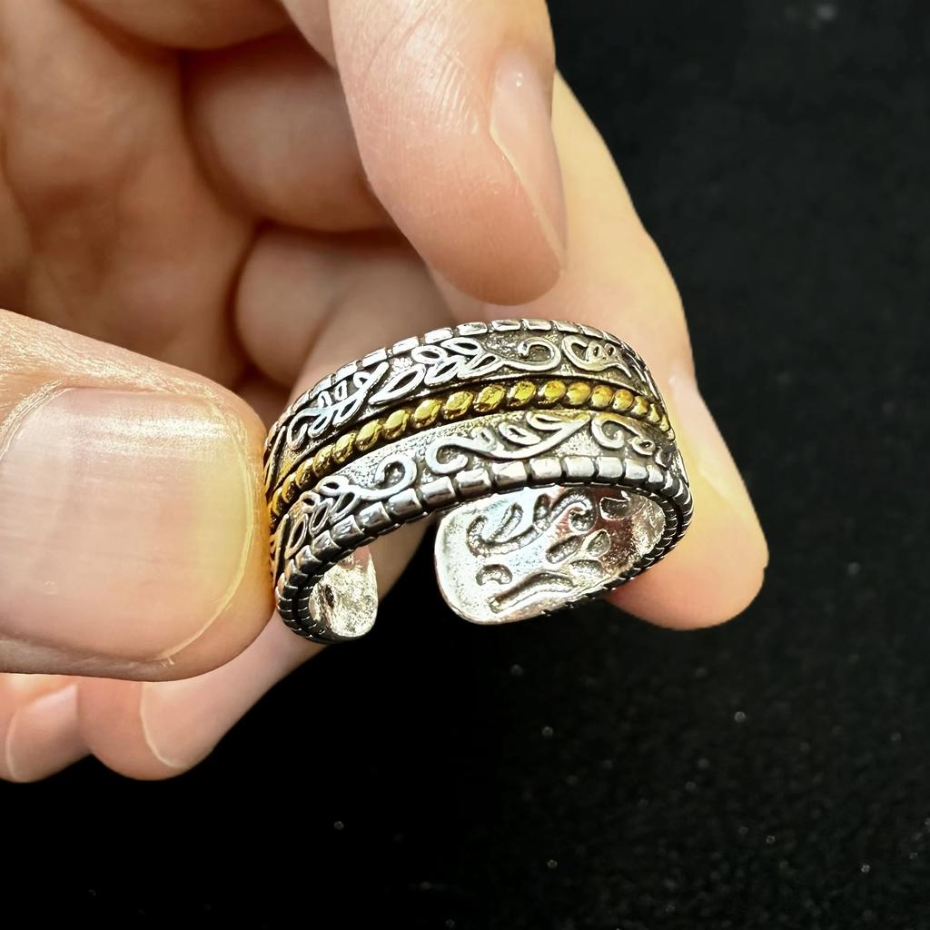 Retro Spider Rings for Women Men Sliver Color Opening Animal Ring Punk Gothic Y2K Jewelry Halloween Accessories Party Gift 2025