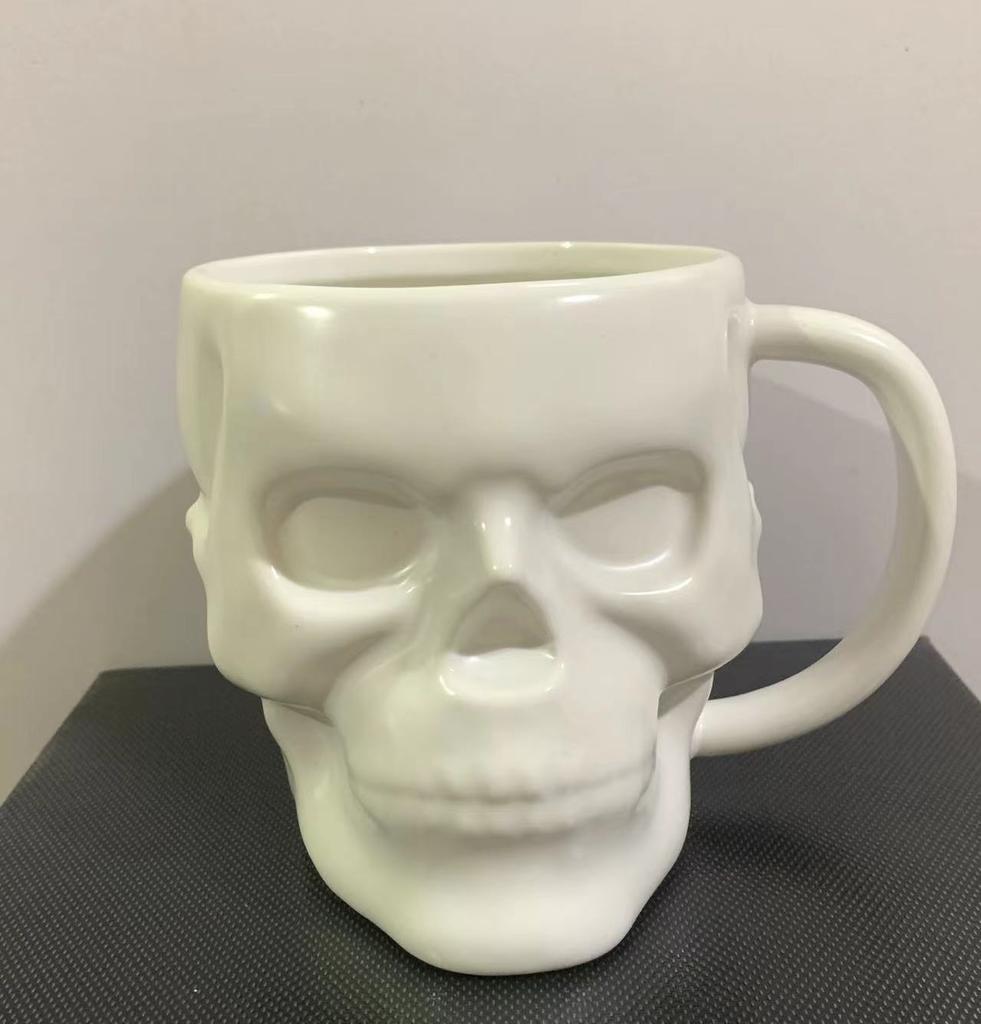 1PC 580ML 600ML Porcelain White Black Skull Coffee Cup Beer Mug Drinkware For Juice Milk Ceramic Soup Bowls Halloween Gift