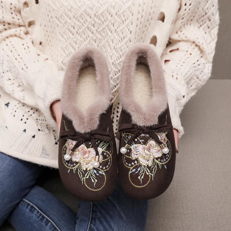 

Processing customized new old Beijing cloth shoes with fleece and cotton ethnic style comfortable soft sole middle-aged and elderly mother shoes 41