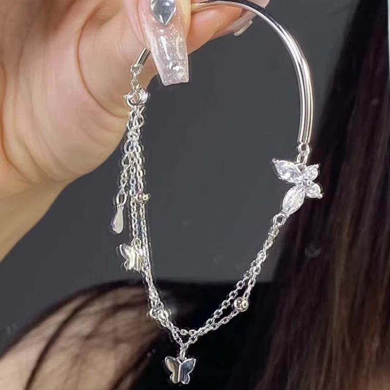 Neues Schmetterlingsarmband für Damen, luxuriöses Nischendesign, exquisites versilbertes Armband, Geschenk zum Geburtstag der Freundin, Qixi