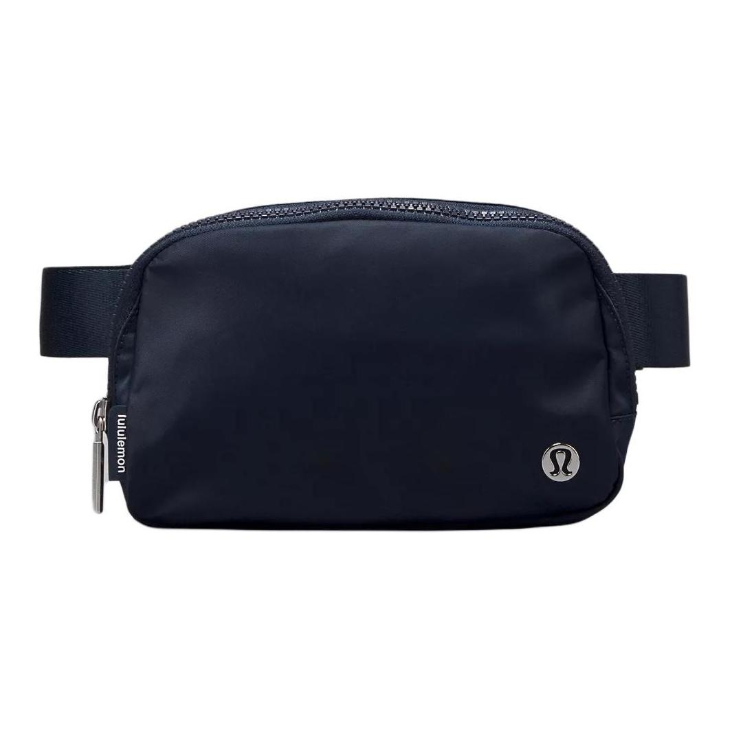 

Lululemon Everywhere 1L Adjustable Strap Zipper Pocket Nylon Waist Bag Unisex Waist Bag Navy-Blue LU9BR3S Marine Blue