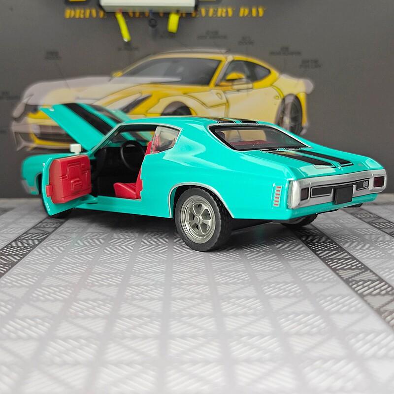 AABKB1 1:24 simulated sound and light Chevrolet Chevelle454 1970 alloy die-cast car model steering children's toy boy gift