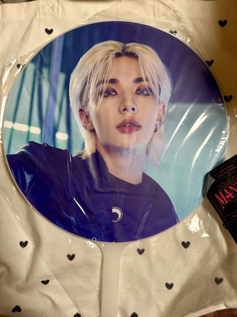 

[USED] stray kids maniac seoul concert fan hyunjin