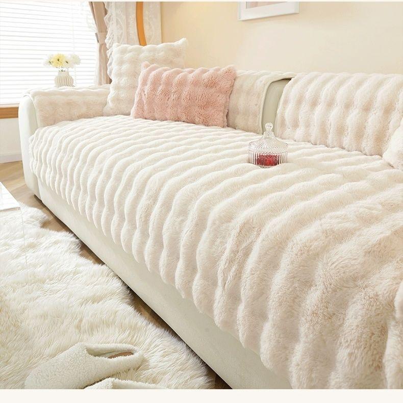 Living Room Non-slip Sofa Cover Feel Soft Comfortable To The Touch Plush Sofa Cushion Seat Mat New Modern Sofas Cloth Towel