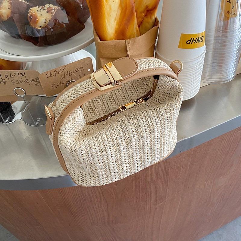 Grass Woven Small Bag Casual Women's Bag Portable Shoulder Messenger Bag Summer New
