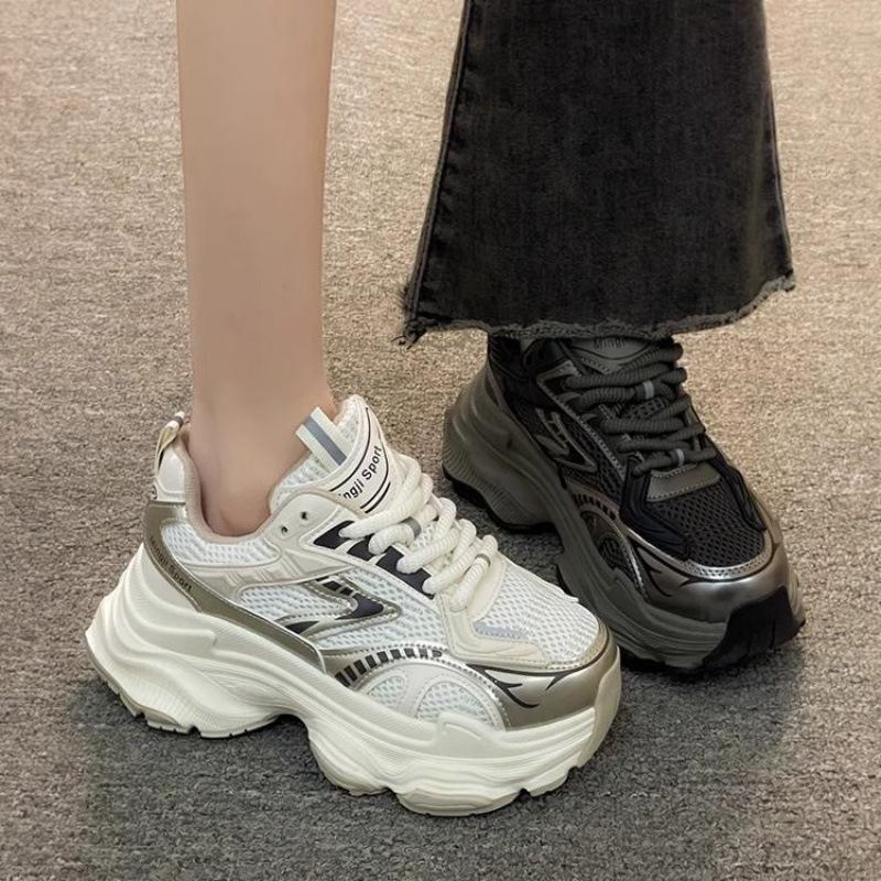 Super Popular Foot Show Small Tide Cool Dad Shoes 2025 Autumn New Versatile Ins Tide Korean Version of Non-slip Sneakers