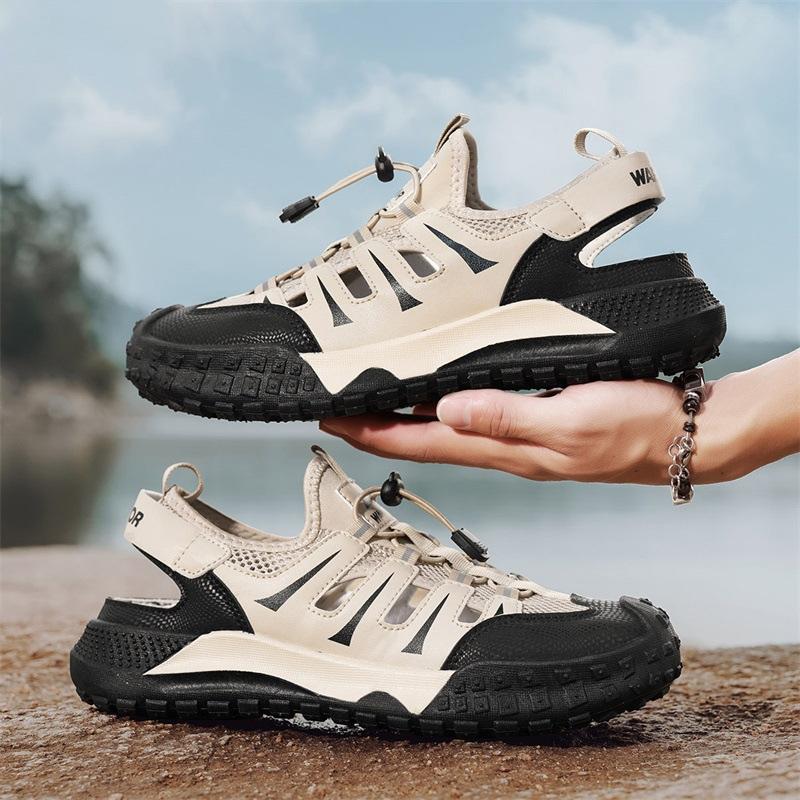 Men's casual sandals 2025 new summer mesh breathable hollow hole shoes trendy cool slippers